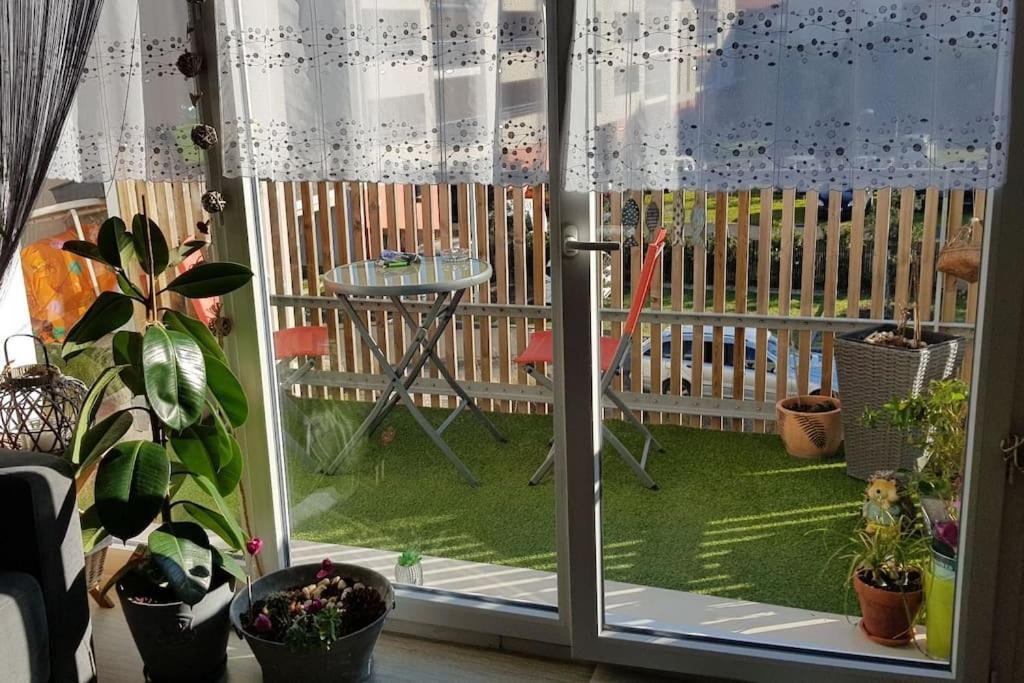Appartement Complet Et Parking Protege La Teste-de-Buch Eksteriør billede
